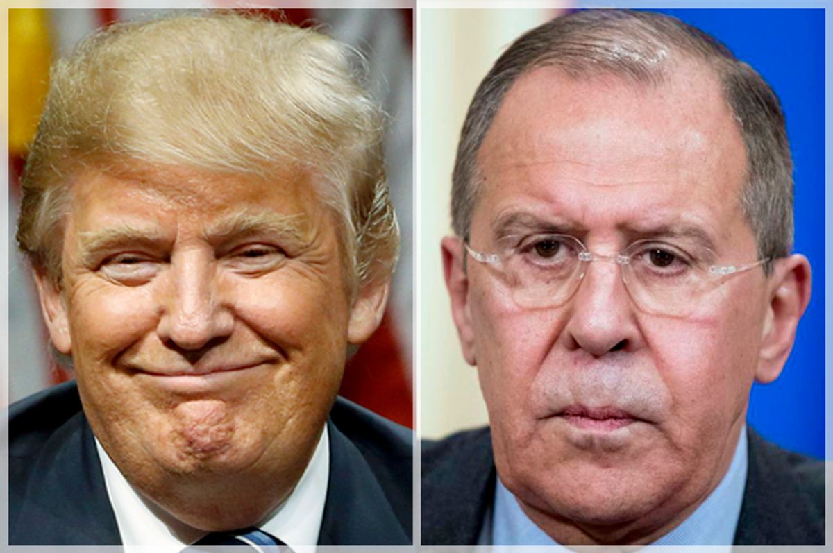 Donald Trump; Sergey Lavrov   (AP/Matt Rourke/Pavel Golovkin)