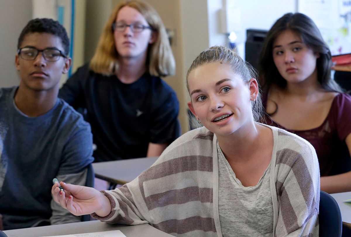 A ninth-grade Teen Talk High School class at Carlmont High School in Belmont, Calif., Oct. 8, 2015. (AP/Jeff Chiu)
