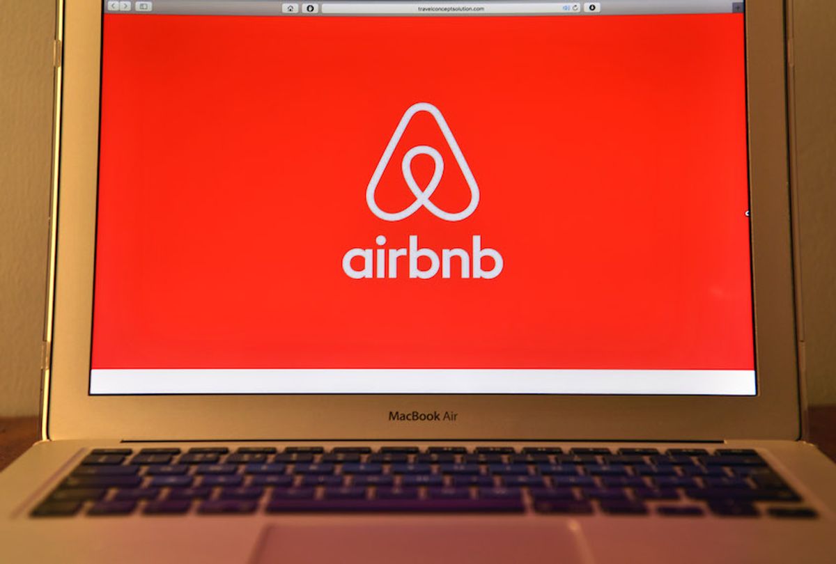 LONDON, ENGLAND - AUGUST 03:  The Airbnb logo is displayed on a computer screen on August 3, 2016 in London, England.  (Photo by Carl Court/Getty Images) (Carl Court/Getty Images)