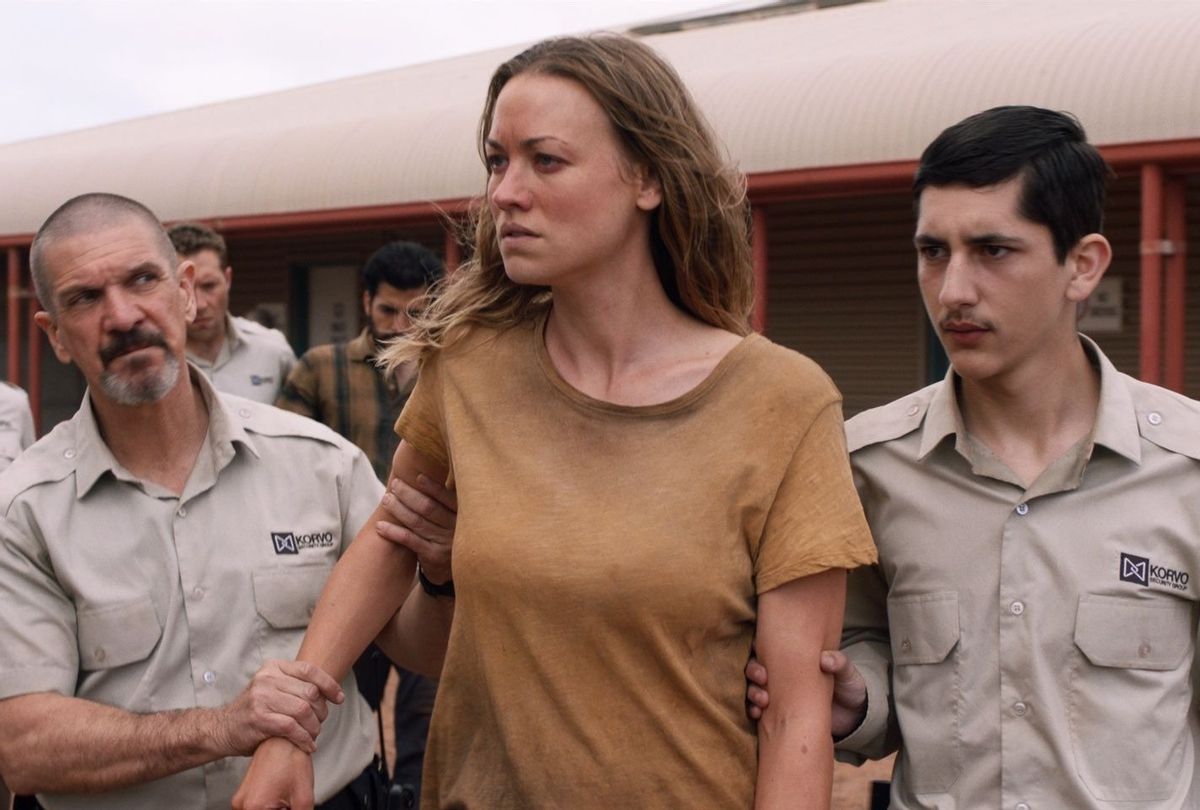 Yvonne Strahovski in "Stateless" (Netflix)