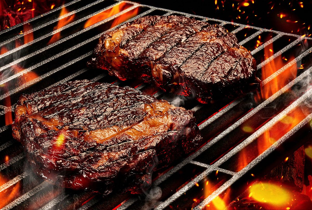 Steak on the BBQ (Getty Imagess/Sergey Nazarov)