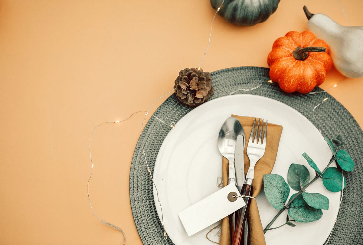 thanksgiving autumn table setting (Getty Images/Carol Yepes)