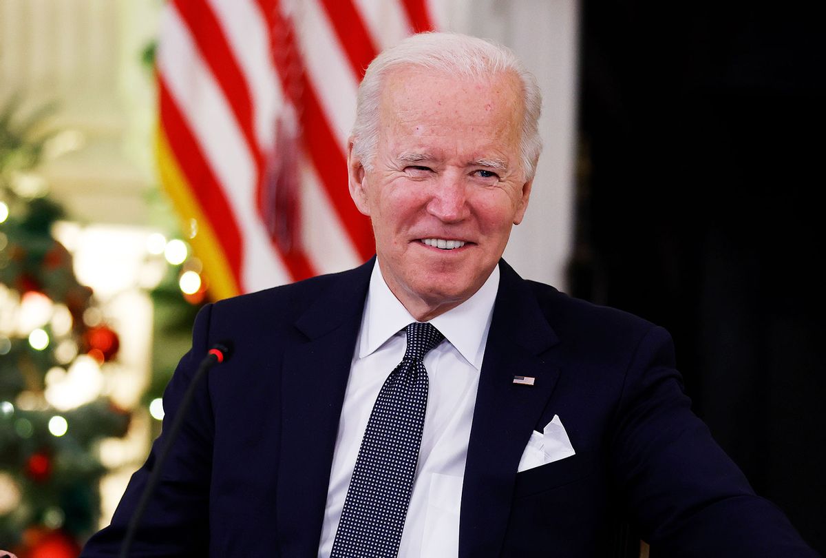 U.S. President Joe Biden delivers brief remarks before a meeting with his coronavirus response coordinator Jeffrey Zients and members of the White House COVID-19 Response Team in the State Dining Room at the White House on December 09, 2021 in Washington, DC. (Chip Somodevilla/Getty Images)