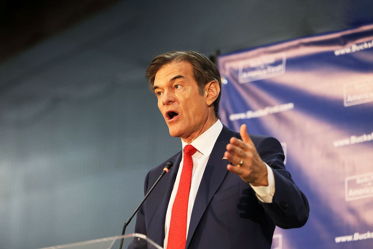 Pennsylvania U.S. Senate candidate Dr. Mehmet Oz speaks during a Republican leadership forum at Newtown Athletic Club on May 11, 2022 in Newtown, Pennsylvania. (Michael M. Santiago/Getty Images)