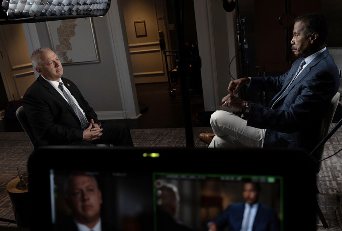 Denver Riggleman (l) and correspondent Bill Whitaker (r) appear during an interview for “60 Minutes,” which aired Sunday, Sept. 25, 2022 on the CBS Television Network. (CBS)