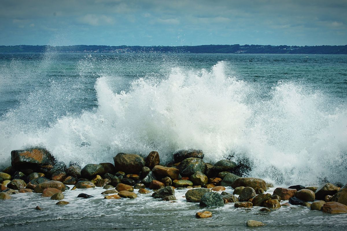 Big waves at the beach (Getty Images/PhotoNostalghia2020)