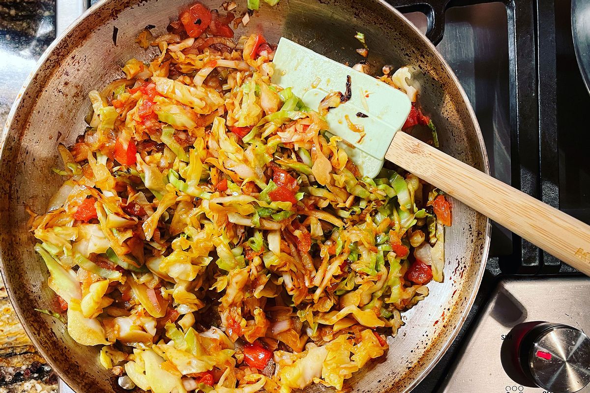 Green cabbage and tomato (Photo courtesy of Maggie Hennessy)