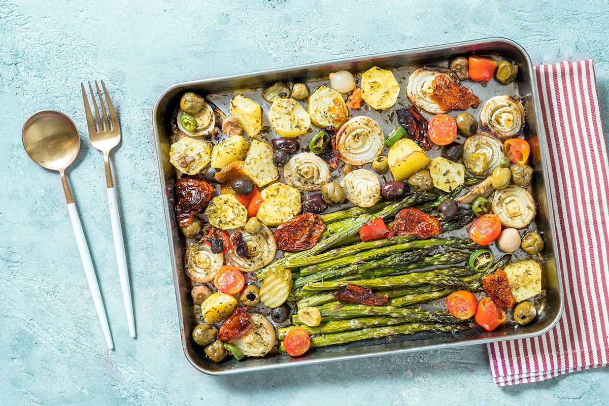 Roasted asparagus and potatoes (Getty Images/Carlo A)