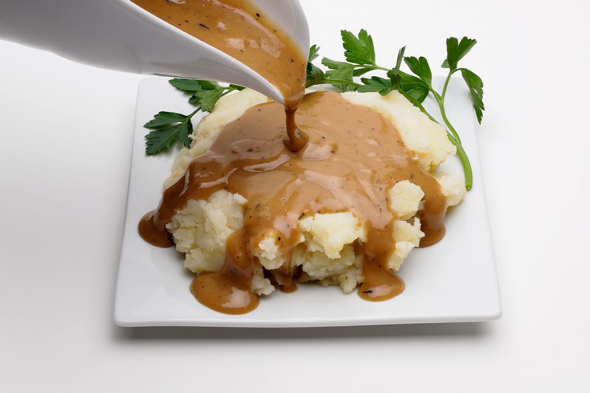 Mashed Potatoes and Gravy (Getty Images/cislander)