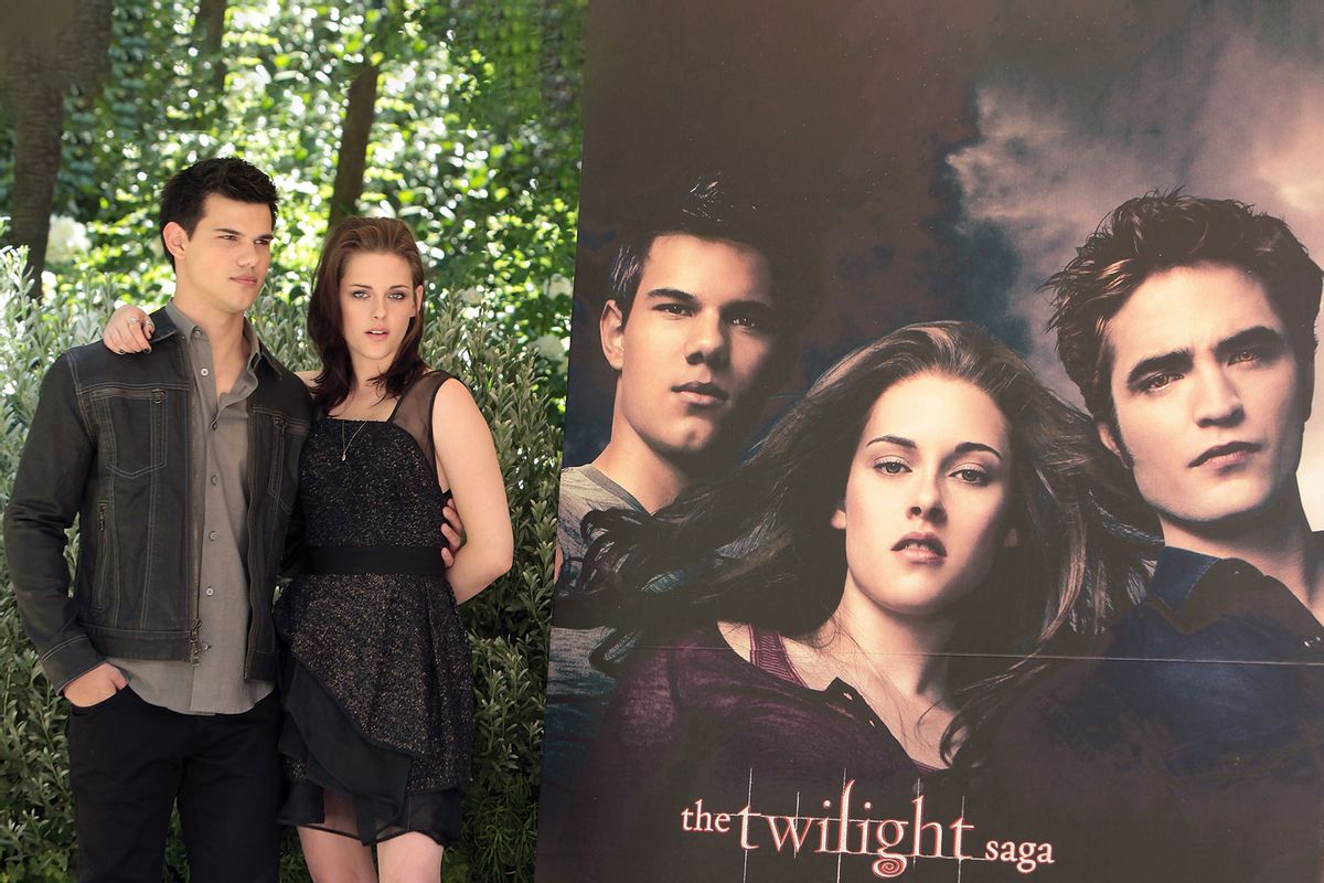 best of twilight on X: the twilight saga movies but with the blue