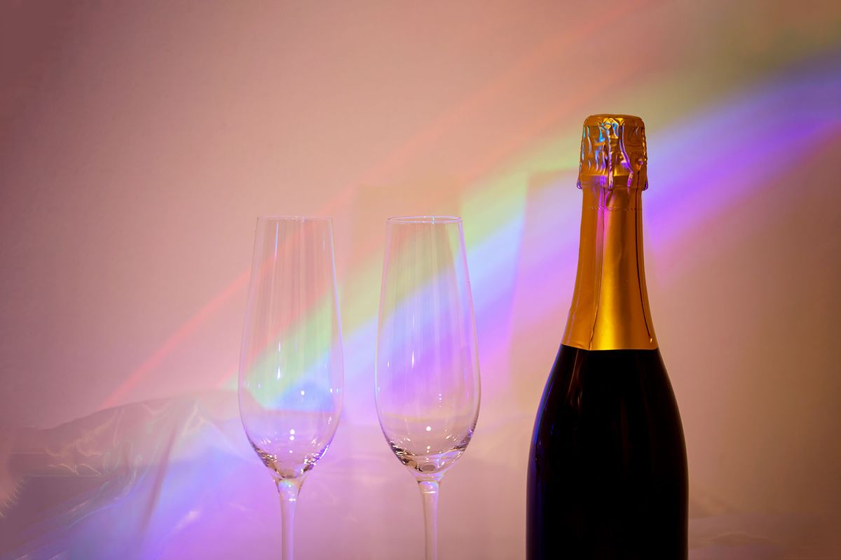 Rainbow Champagne Glasses (Getty Images/HUIZENG HU)