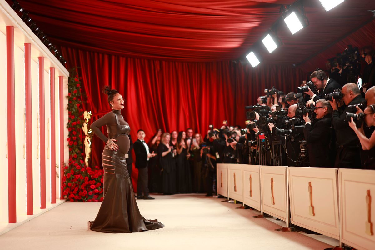 Dwayne The Rock Johnson Dons Ballet Pink Suit at Oscars Red Carpet '23