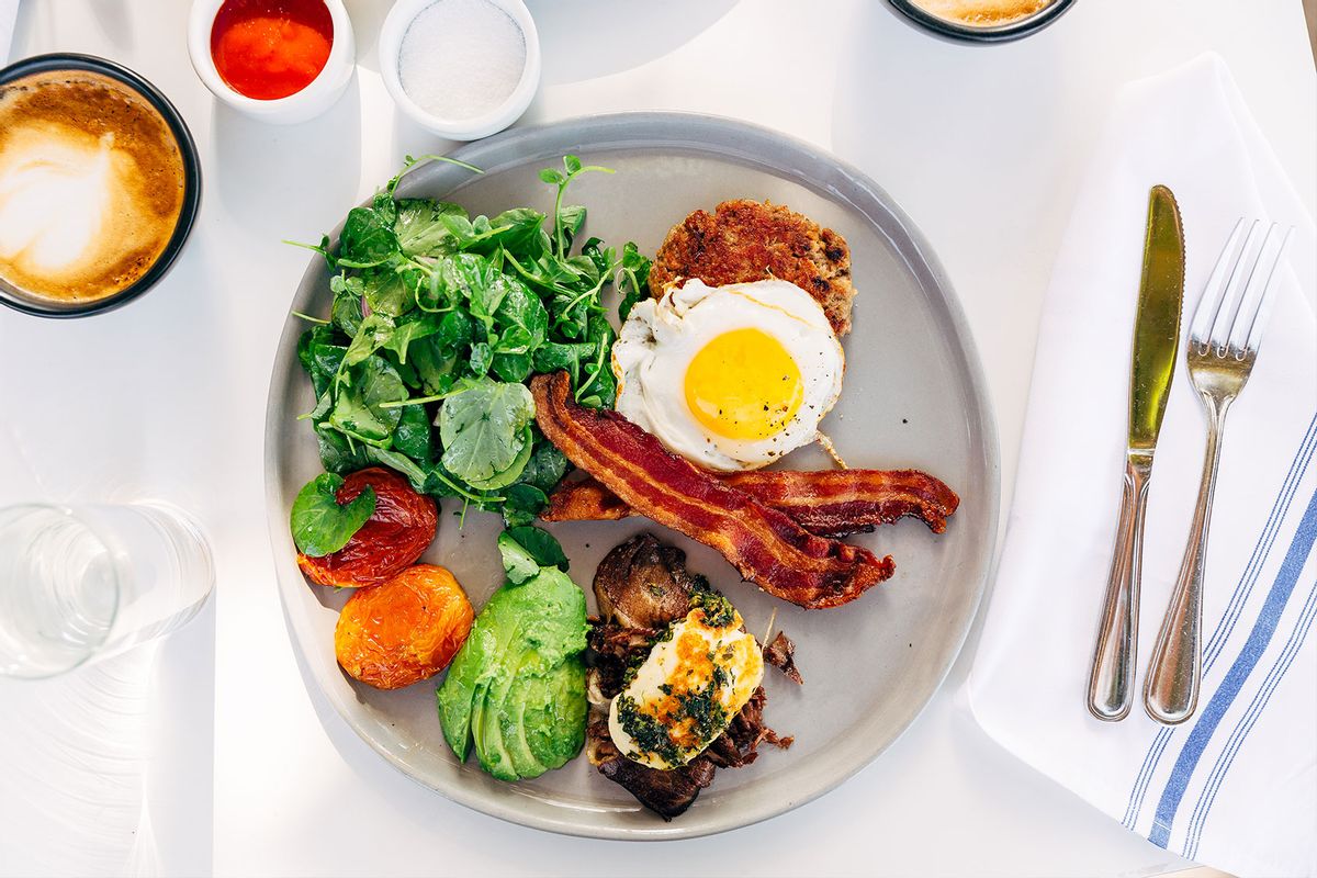 Healthy keto breakfast (Getty Images/Alexander Spatari)