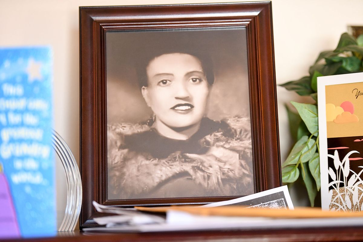 A photo of Henrietta Lacks, sits in the living room of her grandson, Ron Lacks, 57, in Baltimore, MD on March 22, 2017.  (Jonathan Newton/The Washington Post via Getty Images)