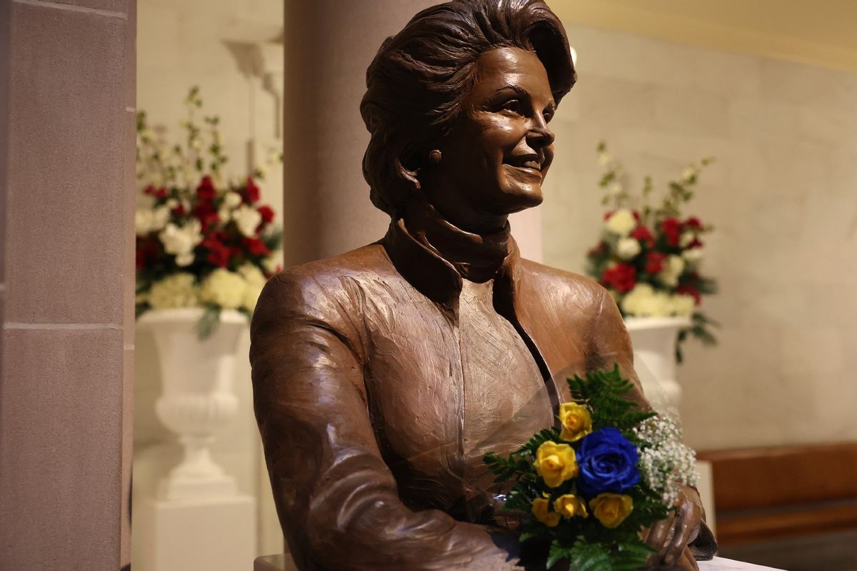 A bust of U.S. Sen. Dianne Feinstein (D-CA) is displayed inside San Francisco City Hall on September 29, 2023 in San Francisco, California.  (Justin Sullivan/Getty Images)