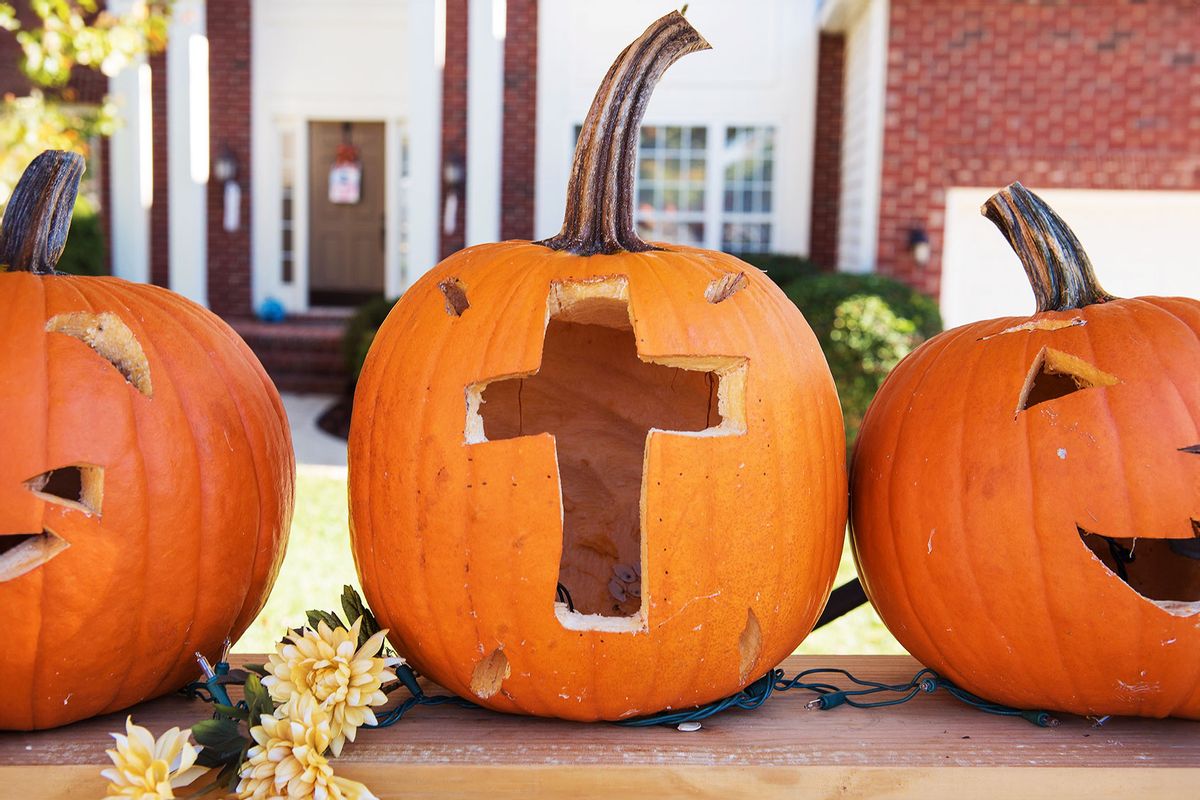 Jack O' Lantern, carved with a cross (Getty Images/Elizabeth W. Kearley)