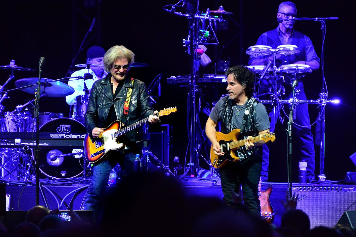 Daryl Hall and John Oates perform during the Daryl Hall & John Oats And Tears For Fears Concert at the Prudential Center on June 17, 2017 in Newark, New Jersey. (Brian Killian/Getty Images)