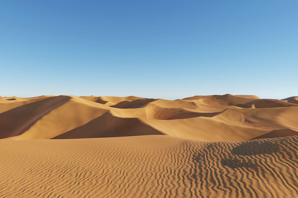 Desert sand dunes (Getty Images/MASTER)