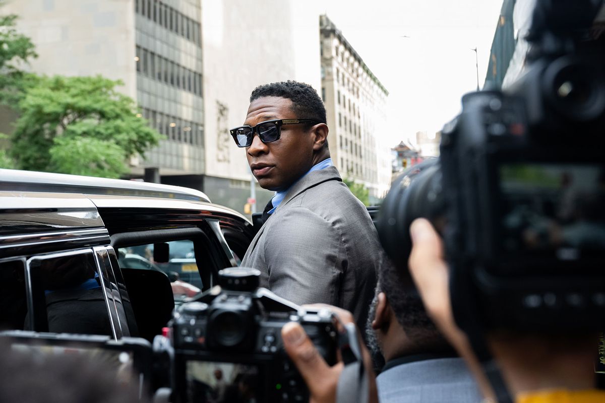 Jonathan Majors, looks backs at media while leaving Manhattan Criminal court after his pre trial hearing on August 03, 2023 in New York City. (Alexi Rosenfeld/Getty Images)
