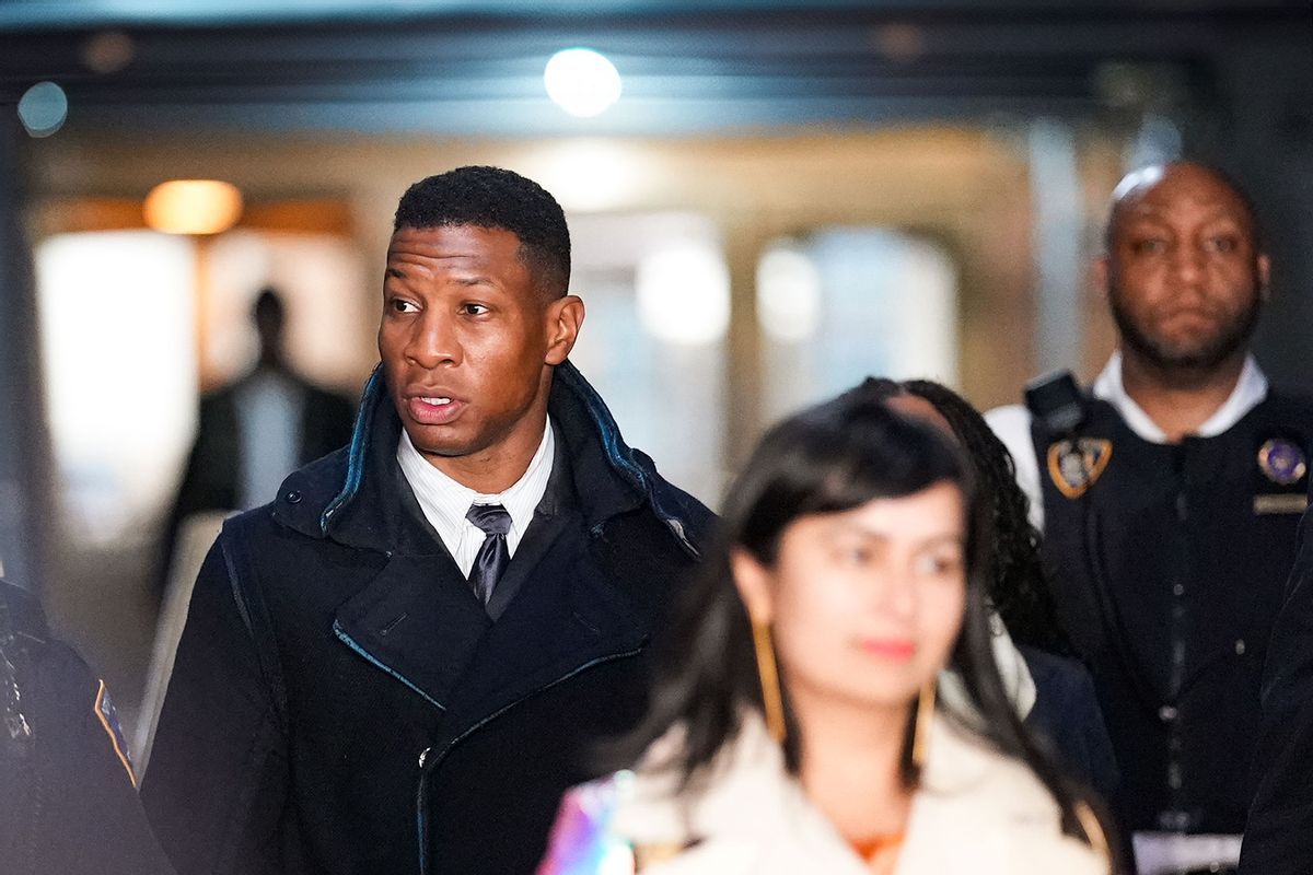 Actor Jonathan Majors leaves the courthouse following closing arguments in Majors' domestic violence trial at Manhattan Criminal Court on December 15, 2023 in New York City. (John Nacion/Getty Images)