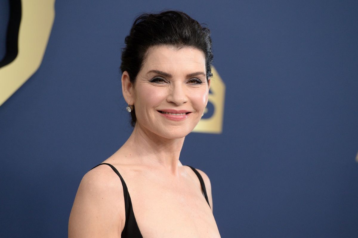 Julianna Margulies at the 28th Screen Actors Guild Awards held at Barker Hangar on February 27th, 2022 in Santa Monica, California. (Gilbert Flores/Variety/Penske Media via Getty Images)