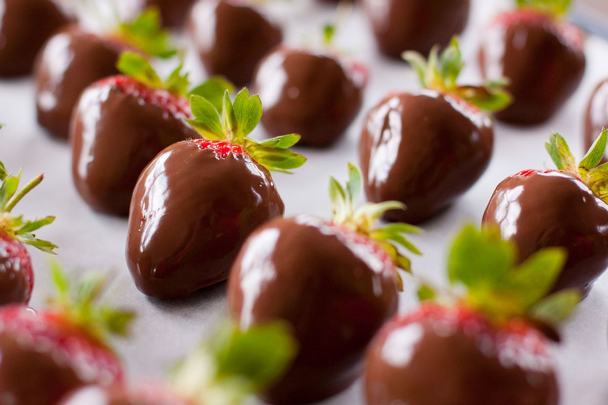 Chocolate Covered Strawberries (Getty Images/Kathryn Harris/4Goodnesscake)