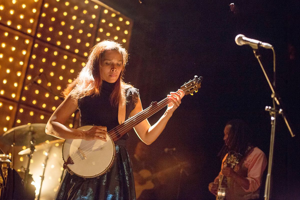 Rhiannon Giddens, American folk-singer and Banjo player in concert at the Mojo Club in Hamburg, Germany. (JazzArchivHamburg/ullstein bild via Getty Images)