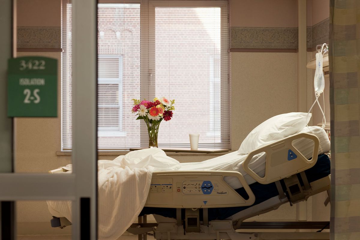 Empty Hospital Bed (Getty Images/David Sacks)