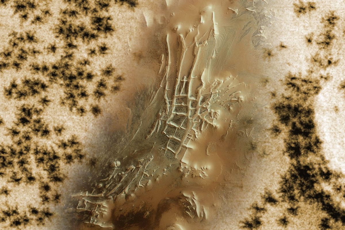 Mars Express sees traces of ‘spiders’ in Mars’s Inca City (Photo illustration by Salon/ESA/DLR/FU Berlin/TGO/CaSSIS)