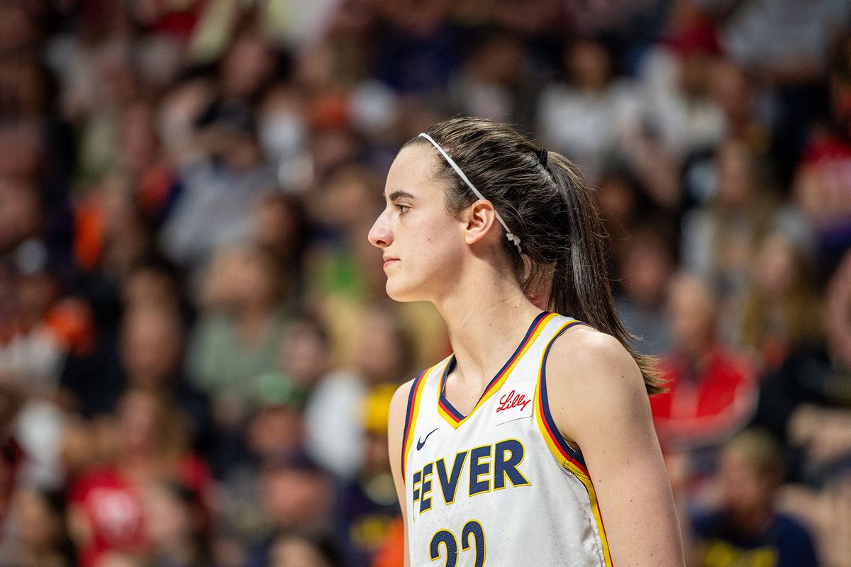 Indiana Fever guard Caitlin Clark (22) looks on during a WNBA Commissioner's Cup game between the Indiana Fever and the Connecticut Sun on June 10, 2024, at Mohegan Sun Arena in Uncasville, CT. (Erica Denhoff/Icon Sportswire via Getty Images)