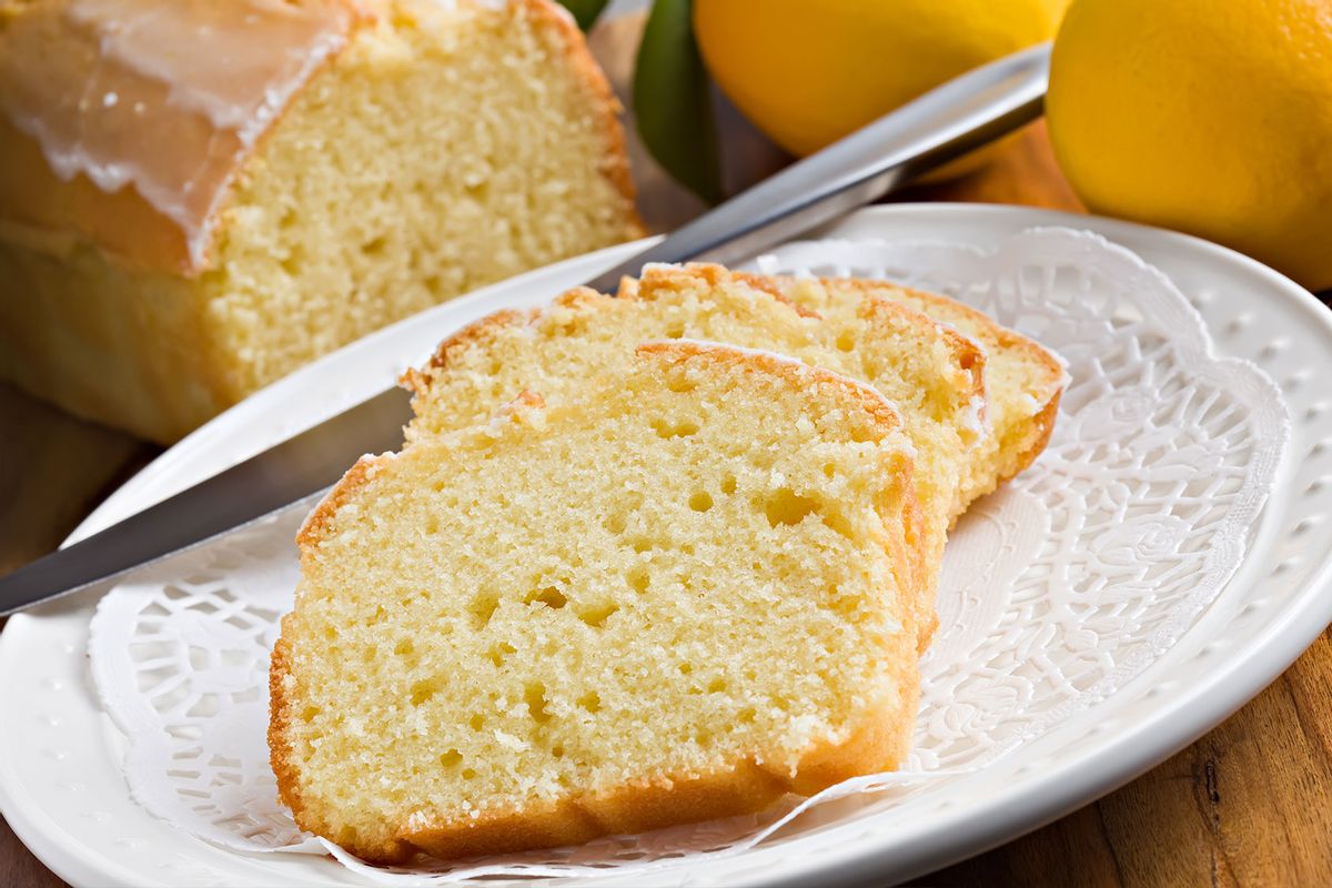 Lemon Pound Cake (Getty Images/DebbiSmirnoff)