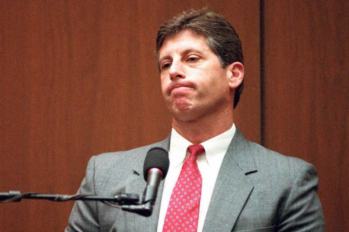 Los Angeles Police detective Mark Fuhrman listens to a question from defense attorney F. Lee Bailey in the OJ Simpson double murder trial in Los Angeles.   (KEN LUBAS/POOL/AFP via Getty Images)