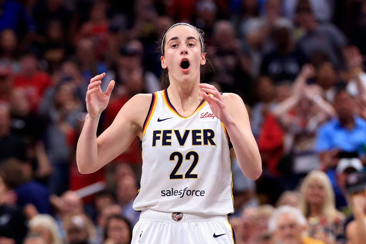 Caitlin Clark #22 of the Indiana Fever reacts during the second half against the Connecticut Sun at Gainbridge Fieldhouse on August 28, 2024 in Indianapolis, Indiana. (Justin Casterline/Getty Images)