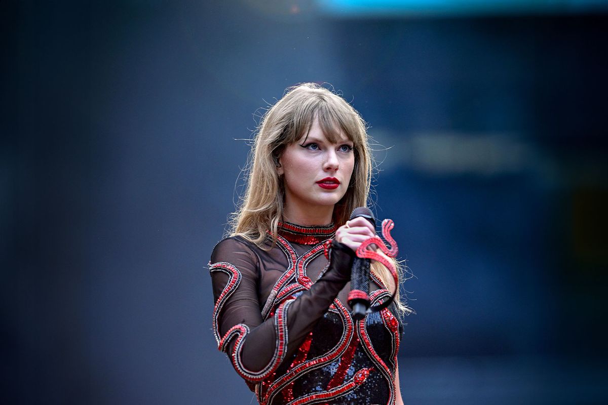 Taylor Swift performs on stage during "Taylor Swift | The Eras Tour" at Wembley Stadium on June 23, 2024 in London, England. (Gareth Cattermole/TAS24/Getty Images for TAS Rights Management)