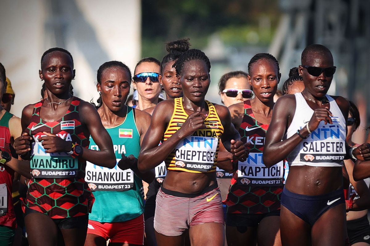 Rosemary Wanjiru of Team Kenya, Amane Beriso Shankule of Team Ethiopia, Rebecca Cheptegei of Team Uganda, Selly Chepyego Kaptich of Team Kenya and Lonah Chemtai Salpeter of Team Israel cross the Szechenyi Chain Bridge in the Women's Marathon during day eight of the World Athletics Championships Budapest 2023 on August 26, 2023 in Budapest, Hungary. (Jiang Qiming/China News Service/VCG via Getty Images)