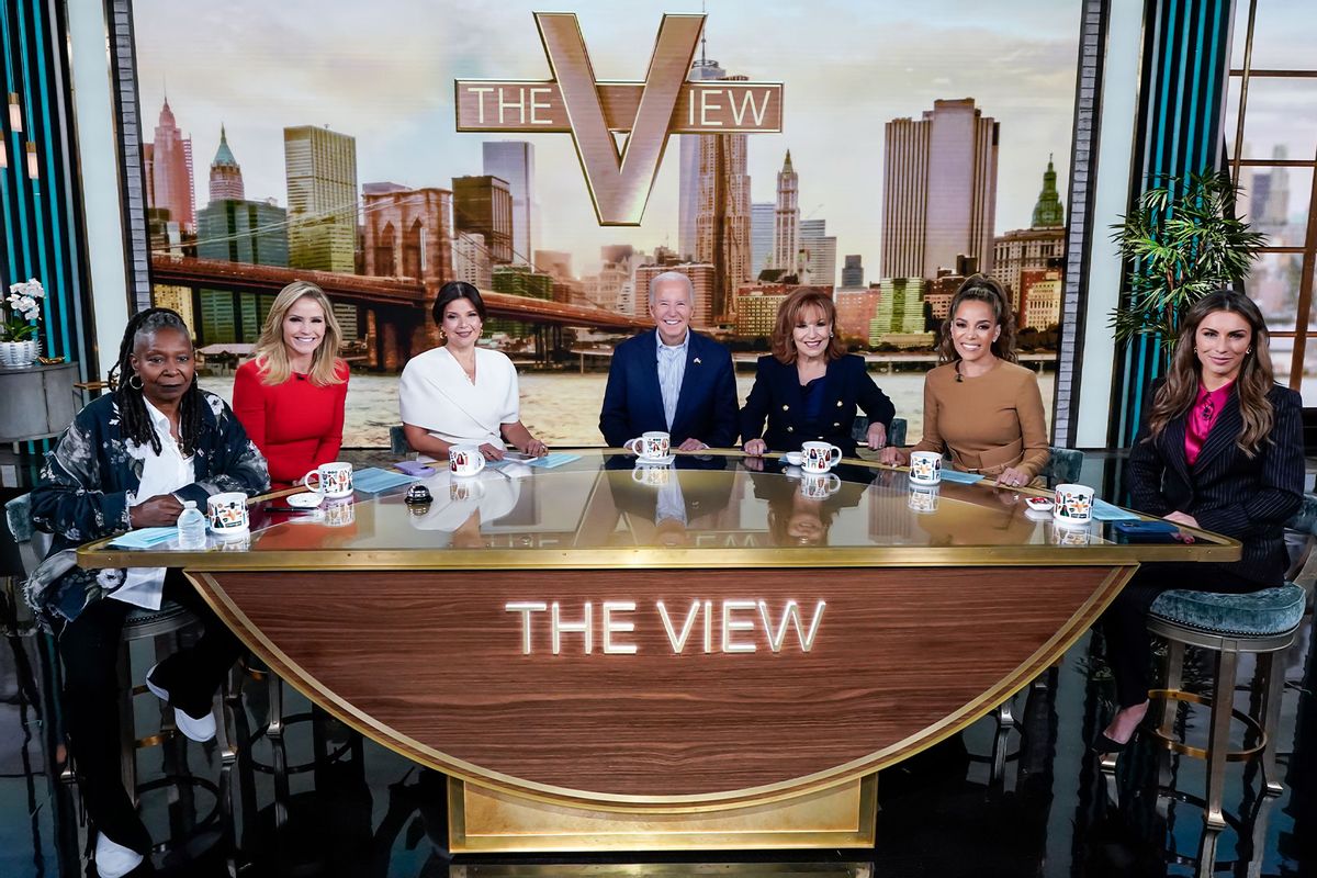 "He's a loser" Biden drags Trump on "The View"