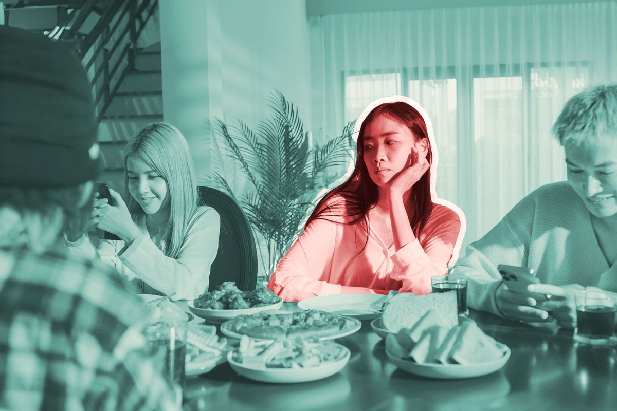 Feeling disconnected from the group (Photo illustration by Salon/Getty Images/MTStock Studio)