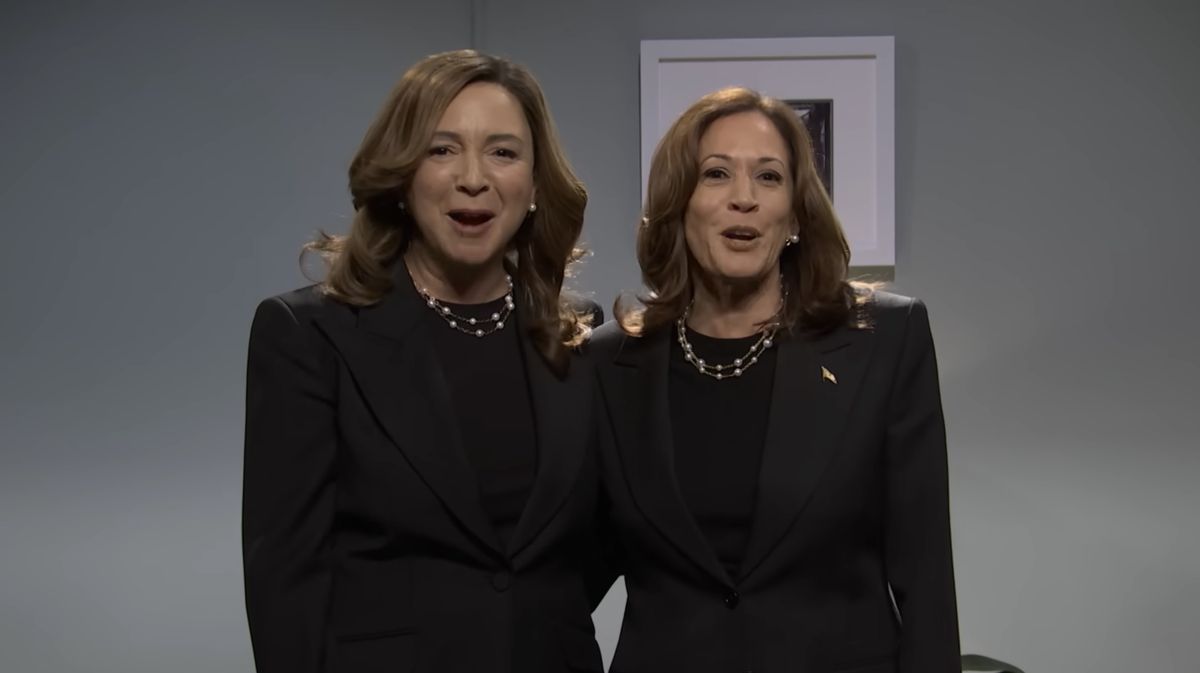 Harris joins final "Saturday Night Live" cold open before Election Day