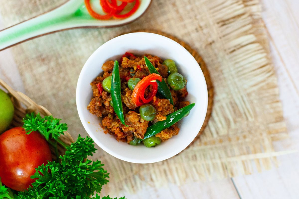 Ulukutek Oncom, Stir-Fried fermented soybean cake (Getty Images/Riana Ambarsari Photography)