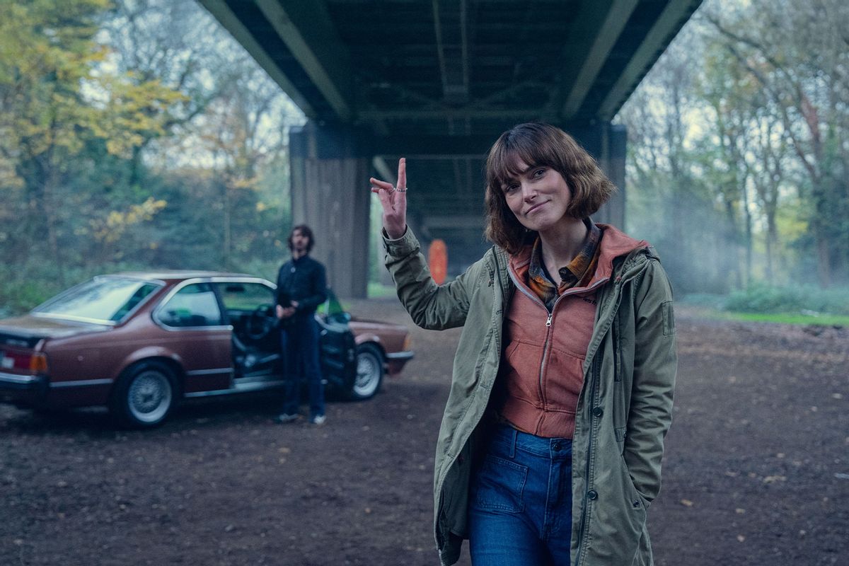 Ben Whishaw and Kiera Knightley in "Black Doves" (Netflix)