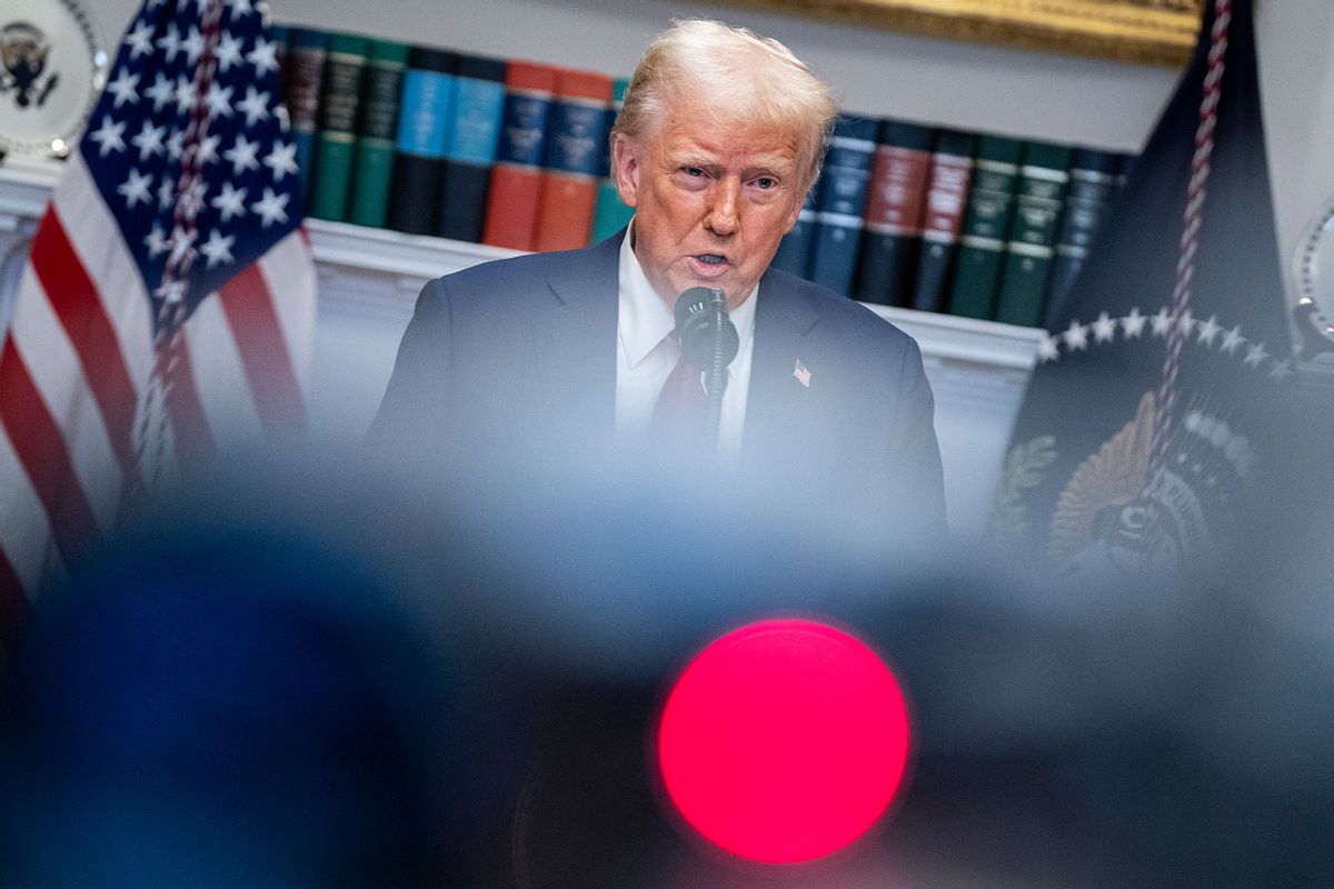 President Donald J Trump arrives to speak about infrastructure and artificial intelligence to reporters in the Roosevelt Room at the White House on Tuesday, Jan 21, 2025 in Washington, DC. (Jabin Botsford/The Washington Post via Getty Images)