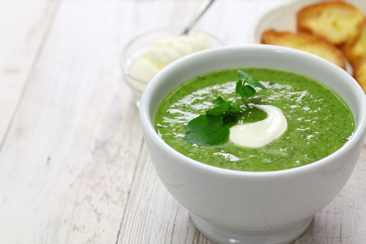 Watercress soup (Getty Images/bonchan)