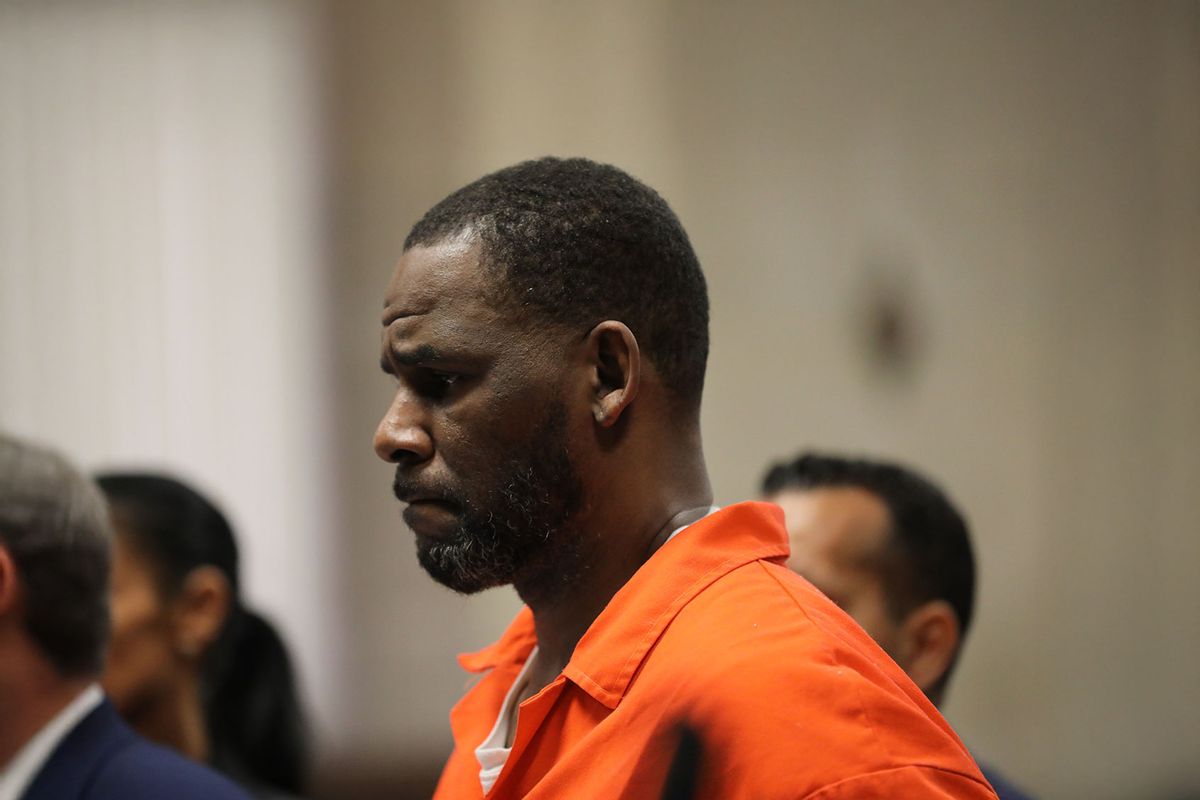 Singer R. Kelly appears during a hearing at the Leighton Criminal Courthouse on September 17, 2019 in Chicago, Illinois. (Antonio Perez - Pool via Getty Images)