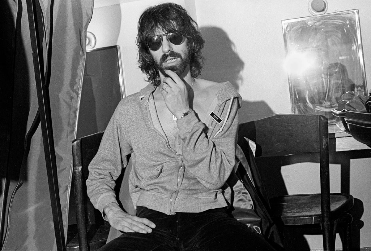 Peter Wolf backstage In San Antonio, Texas, in January 1976. (Nicolas Russell/Getty Images)