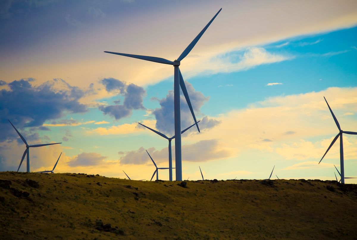 Windmills in Eastern Oregon. (Getty Images / zaft)
