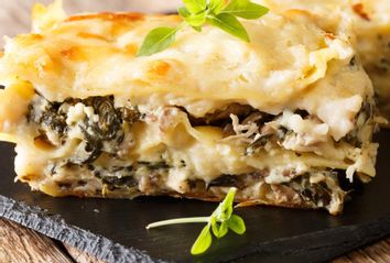 Lasagna with bechamel sauce