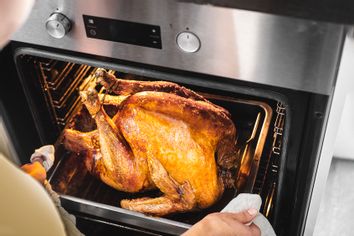 Cooking turkey in an oven