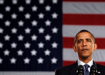 Obama holds a town hall meeting about the economy at the Racine Memorial Hall in Wisconsin