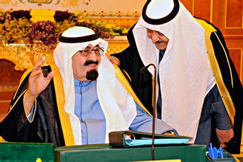 Saudi Arabia's King Abdullah and his brother Saudi Crown Prince Nayef