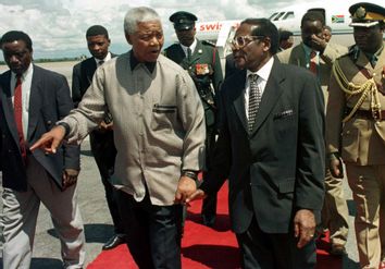 Nelson Mandela, Robert Mugabe